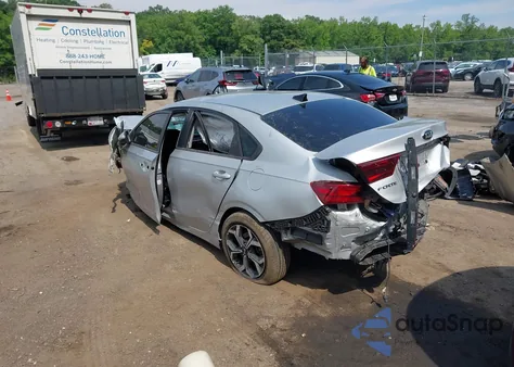 2019 Kia Forte Lxs из США, поврежденный, VIN 3KPF24AD0KE111798